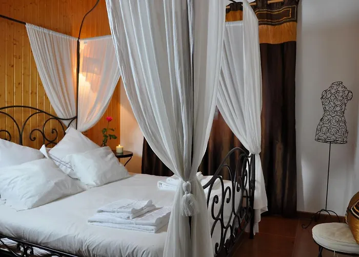 La Sastreria De Nyaraló